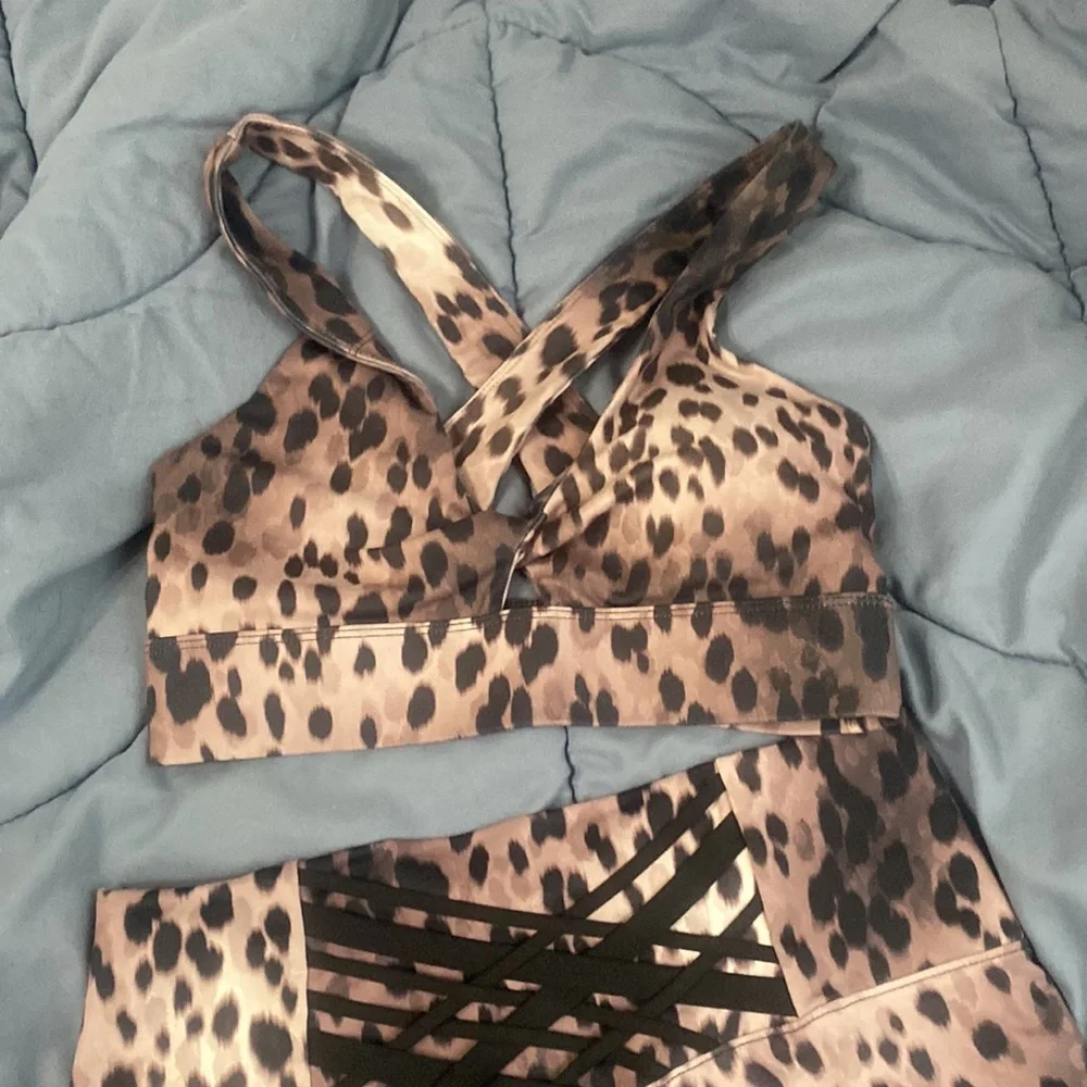 Fabletics Powerhold Matching Set - Small - Picture 8 of 11